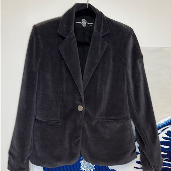 Hipchik Couture Rhinestone Dark Gray Skull Blazer –  Size 8 NWT - Picture 5 of 13